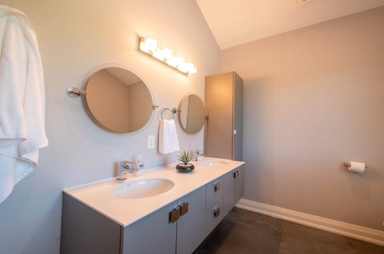 14-2nd-Floor-Main-Primary-Ensuite