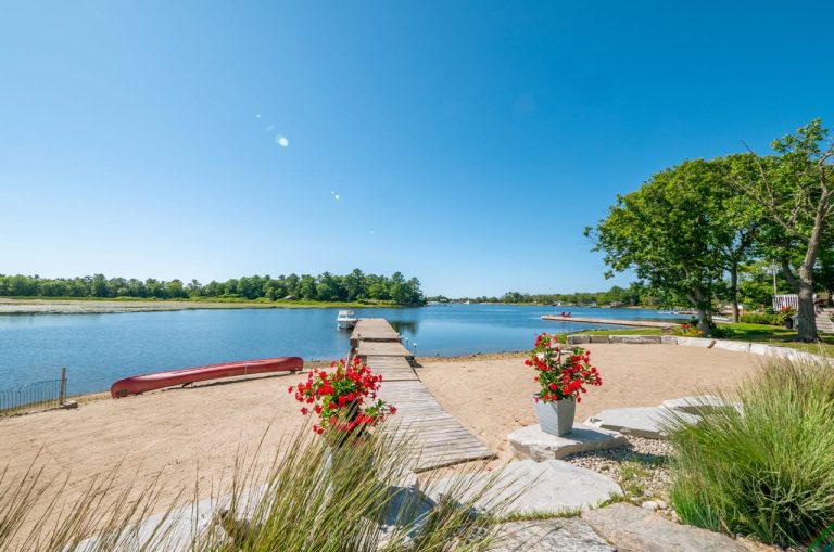 4-Private-Beach-Area