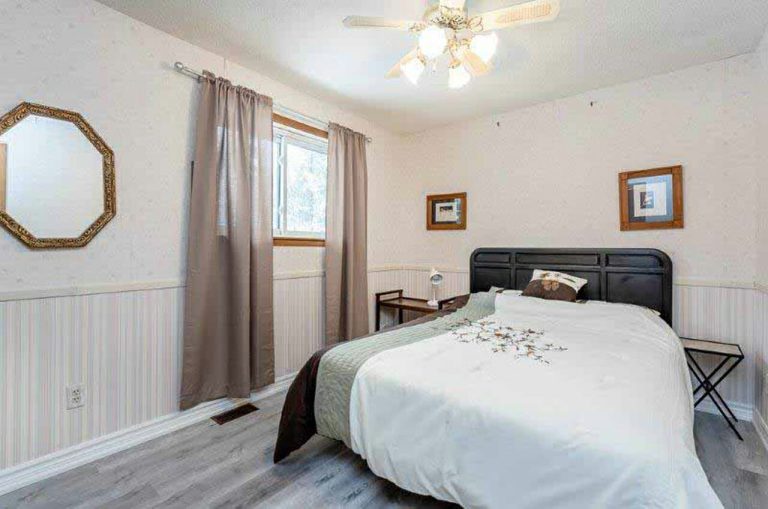 420-Portage-Road-Port-Severn-039
