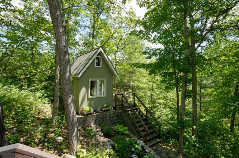 Cottage-3-24