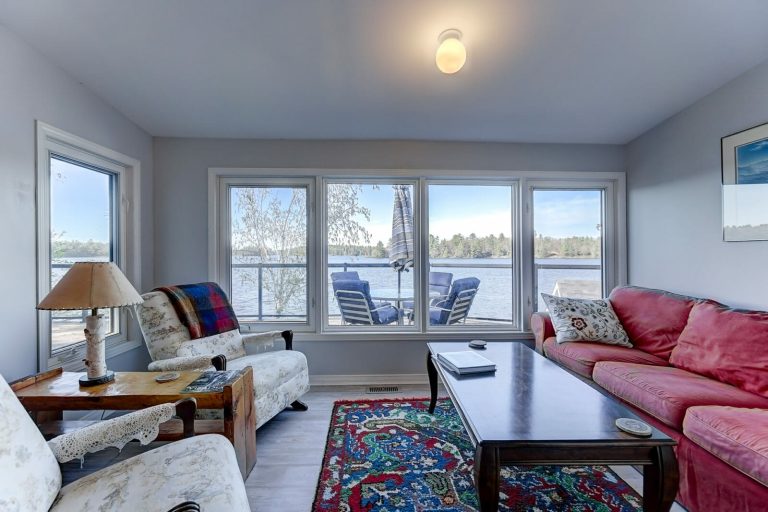 seating-area-window-view