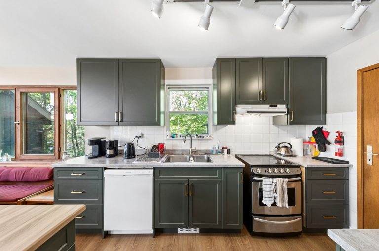 26-web-or-mls-609 South Bay Road_Updated-26