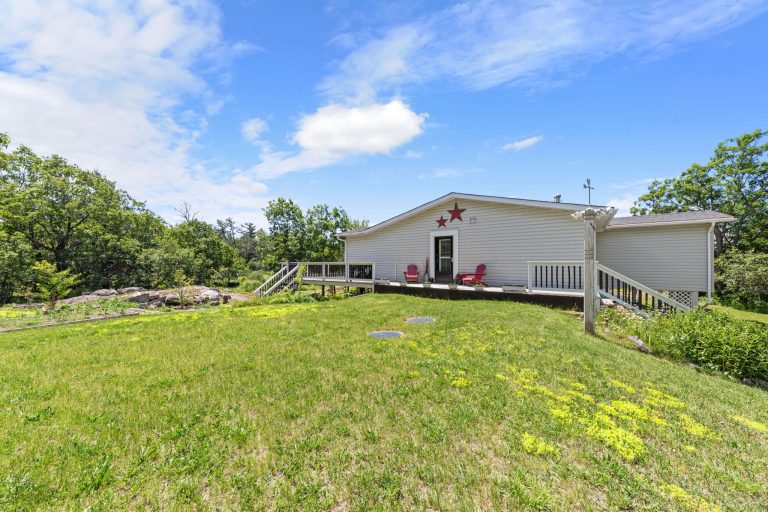4-web-or-mls-151 Macey Bay Rd-3