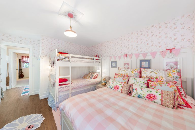 40-web-or-mls-151 Macey Bay Rd-39