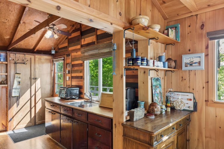 52-web-or-mls-6980 Bone Island-52
