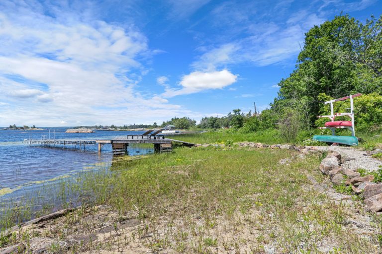 67-web-or-mls-151 Macey Bay Rd-67