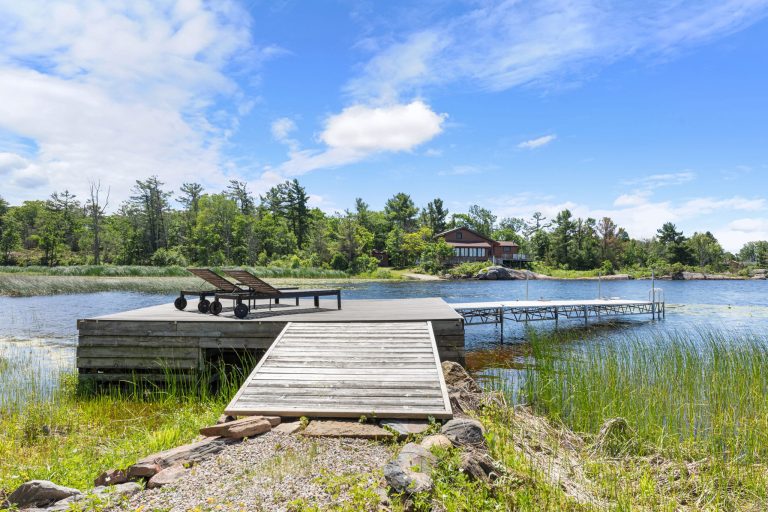 68-web-or-mls-151 Macey Bay Rd-68